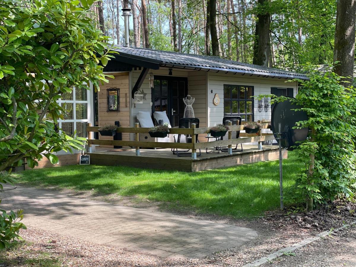 Chalet Sint Zutendaal Kültér fotó